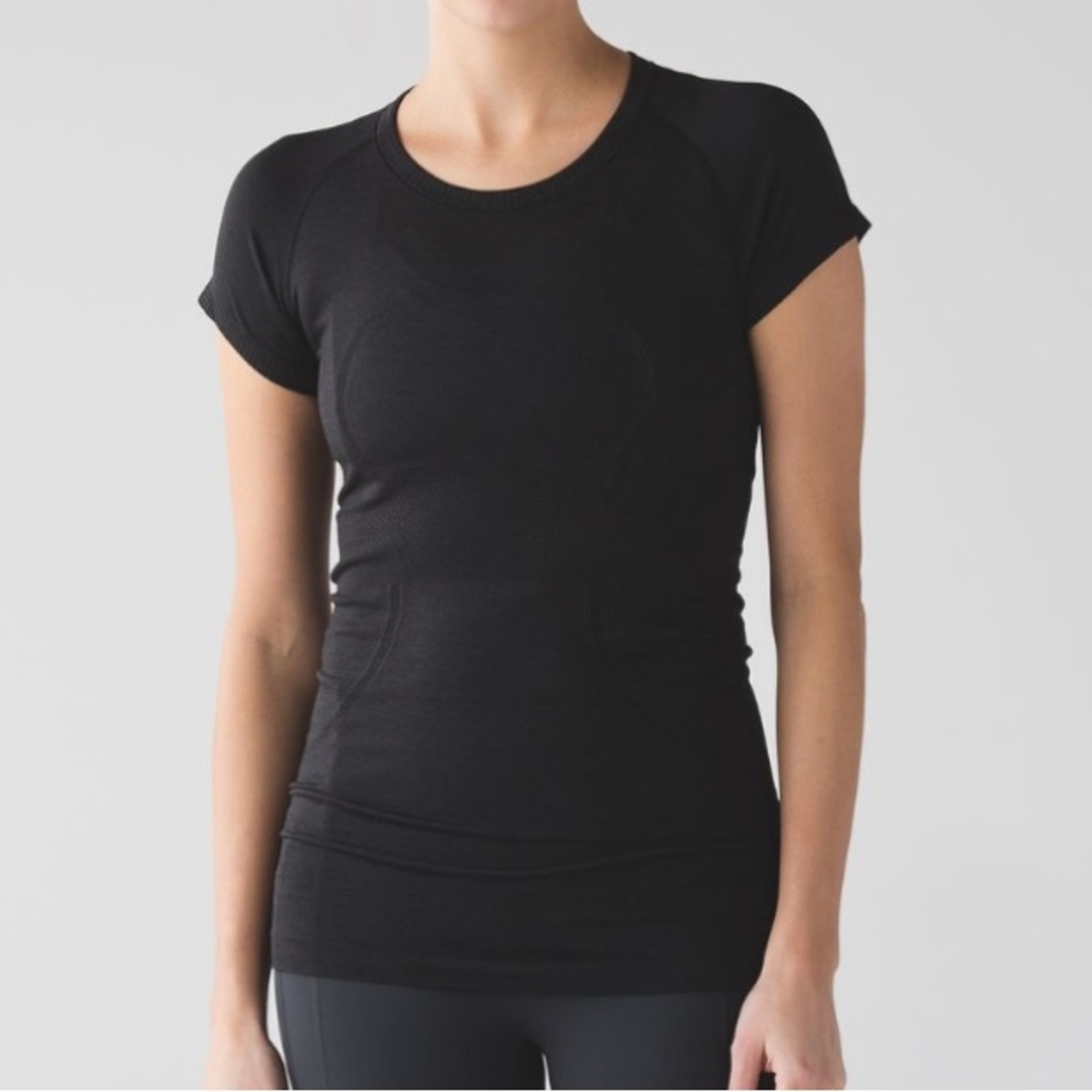Lululemon Swiftly Tech Short Sleeve Crew